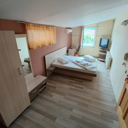 Saphir Pensiune Bistriţa